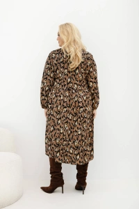 Sukienka midi Everyday Beauty z dekoltem V i kieszeniami w panterkę Plus Size Oversize – widok z tyłu pokazujący swobodny fason i długość midi.